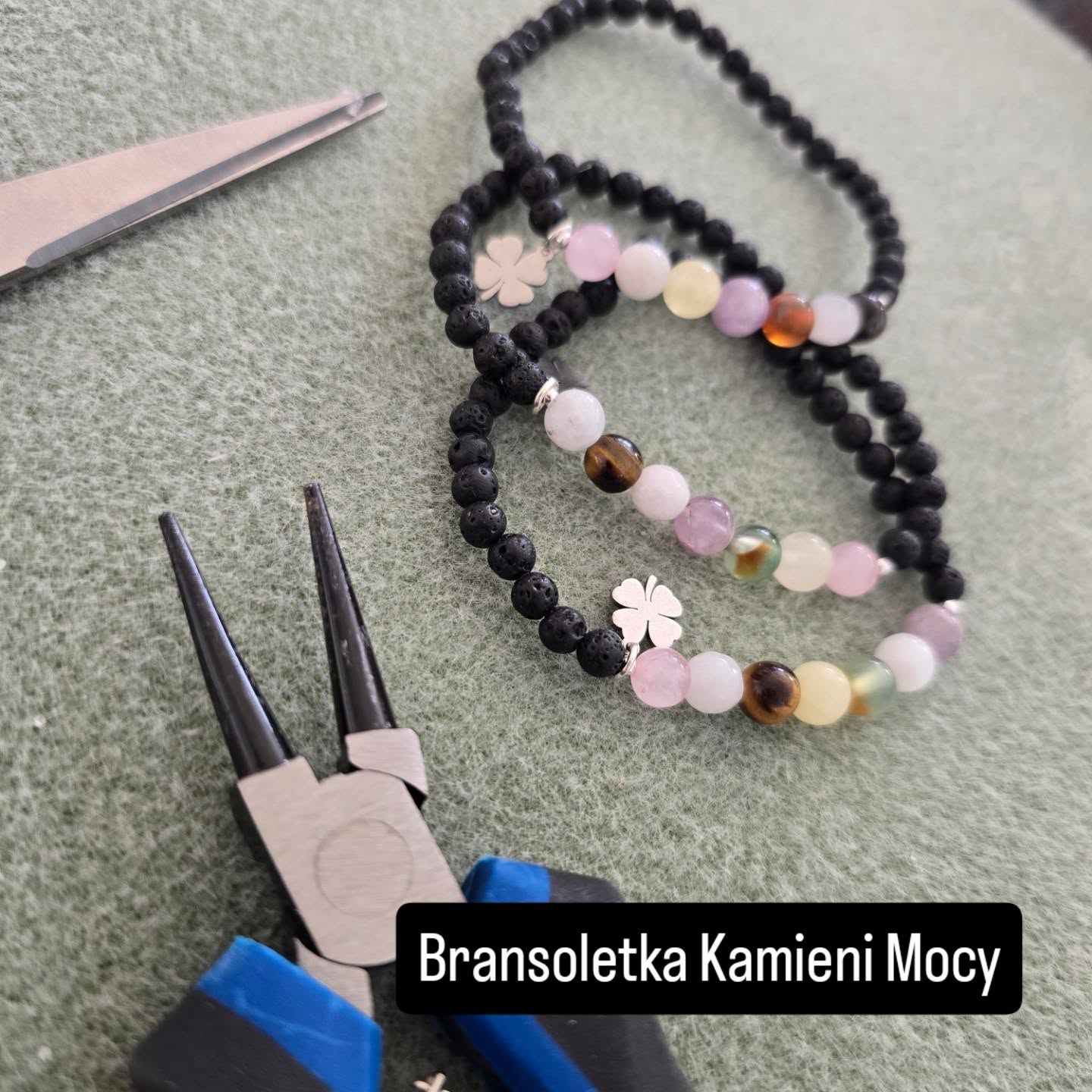 Bransoletka Kamieni Mocy